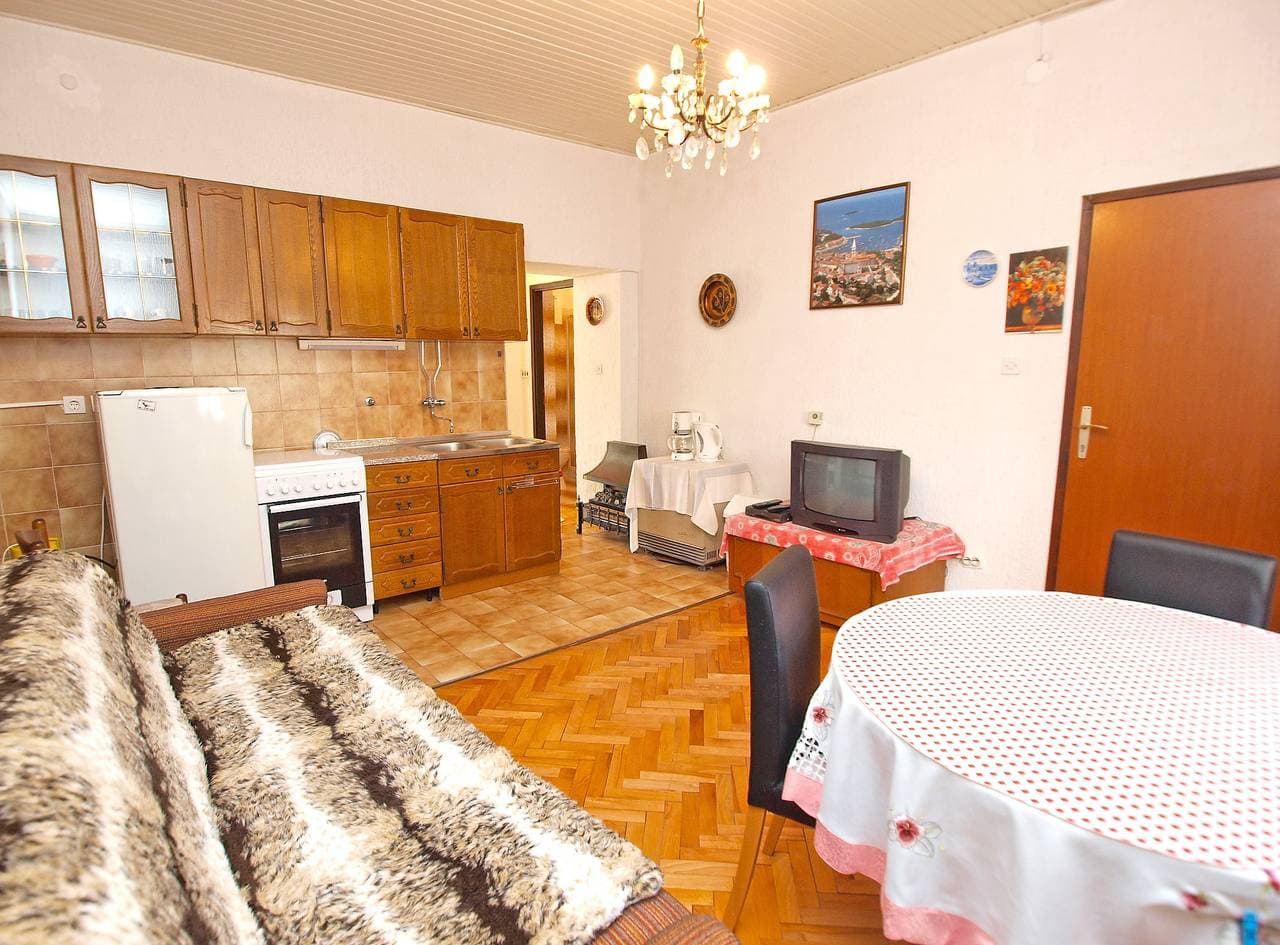 Foto 7 von 22: Ferienwohnung für 3 Personen mit Terrasse