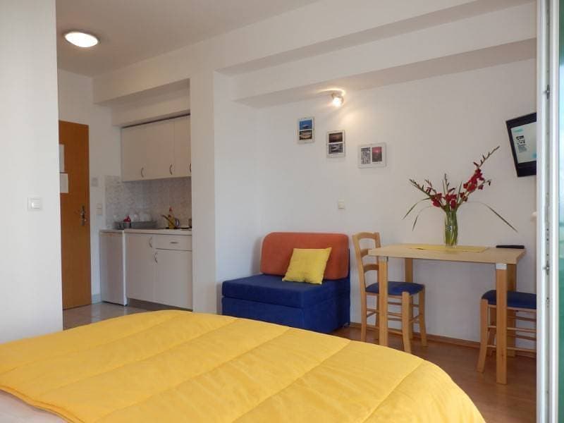 Foto 2 von 31: Studioapartment in Duće mit Meerblick, Balkon, Klimaanlage, W-Lan (4173-2)