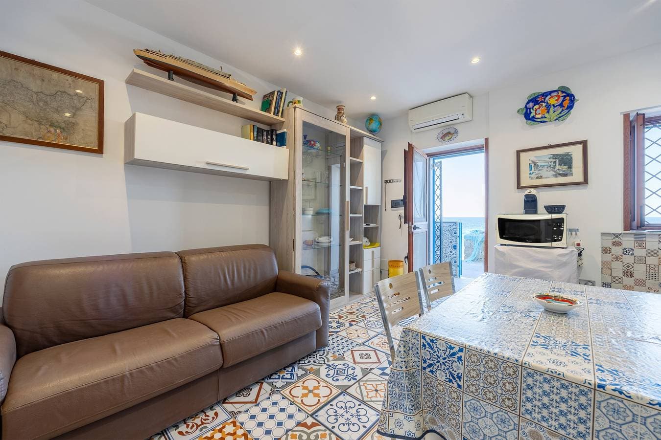 Foto 4 von 24: Ferienhaus 'Marina' mit Meerblick, WLAN und Klimaanlage