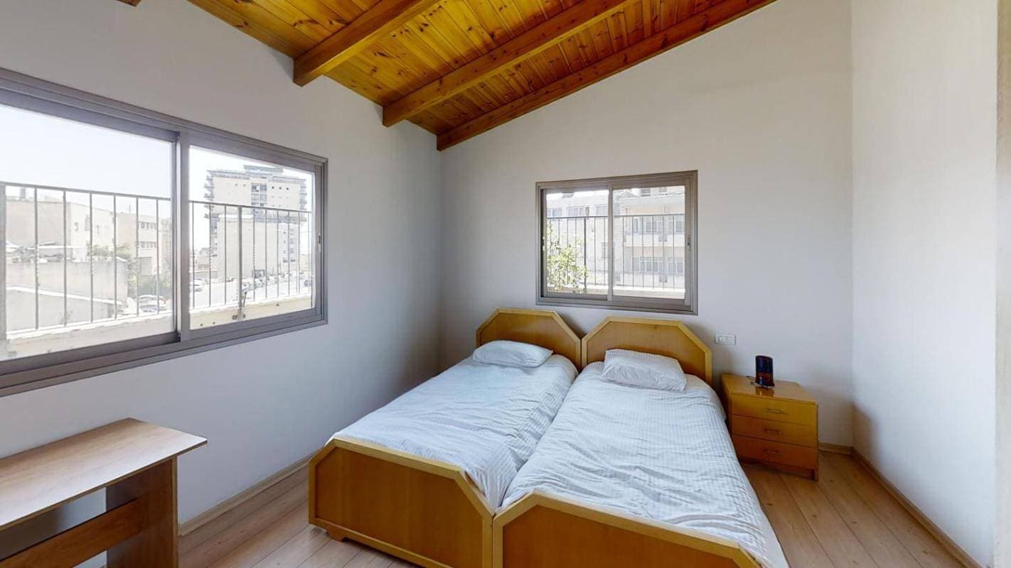 Foto 10 von 16: Gemütliche Holzwohnung mit toller Aussicht auf Nazareth
