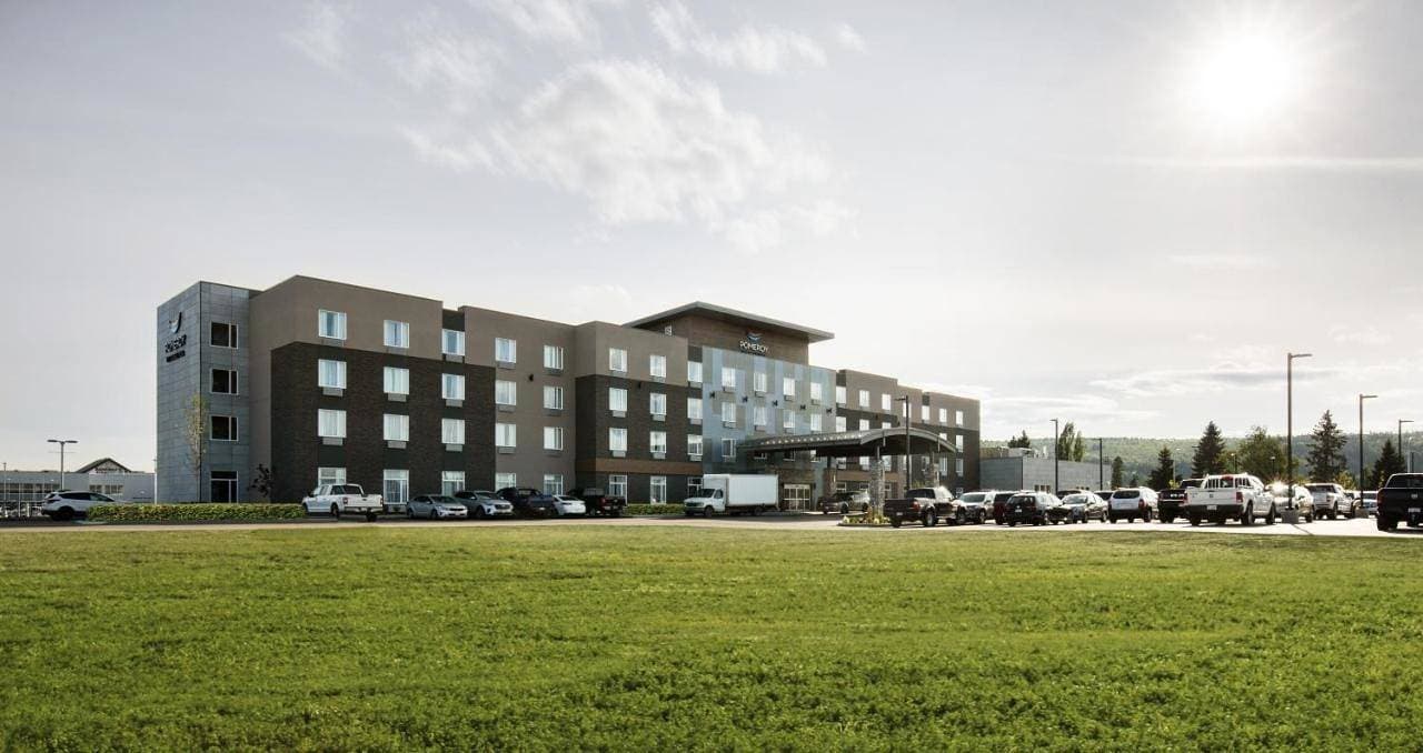 Pomeroy Inn & Suites Prince George 1