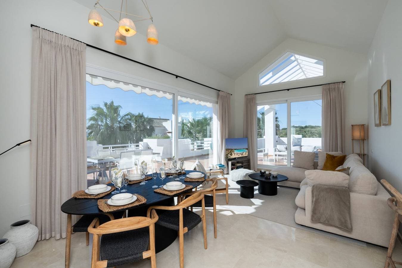 Foto 4 von 63: Exclusive 3-bed Penthouse Alcazaba Lagoon