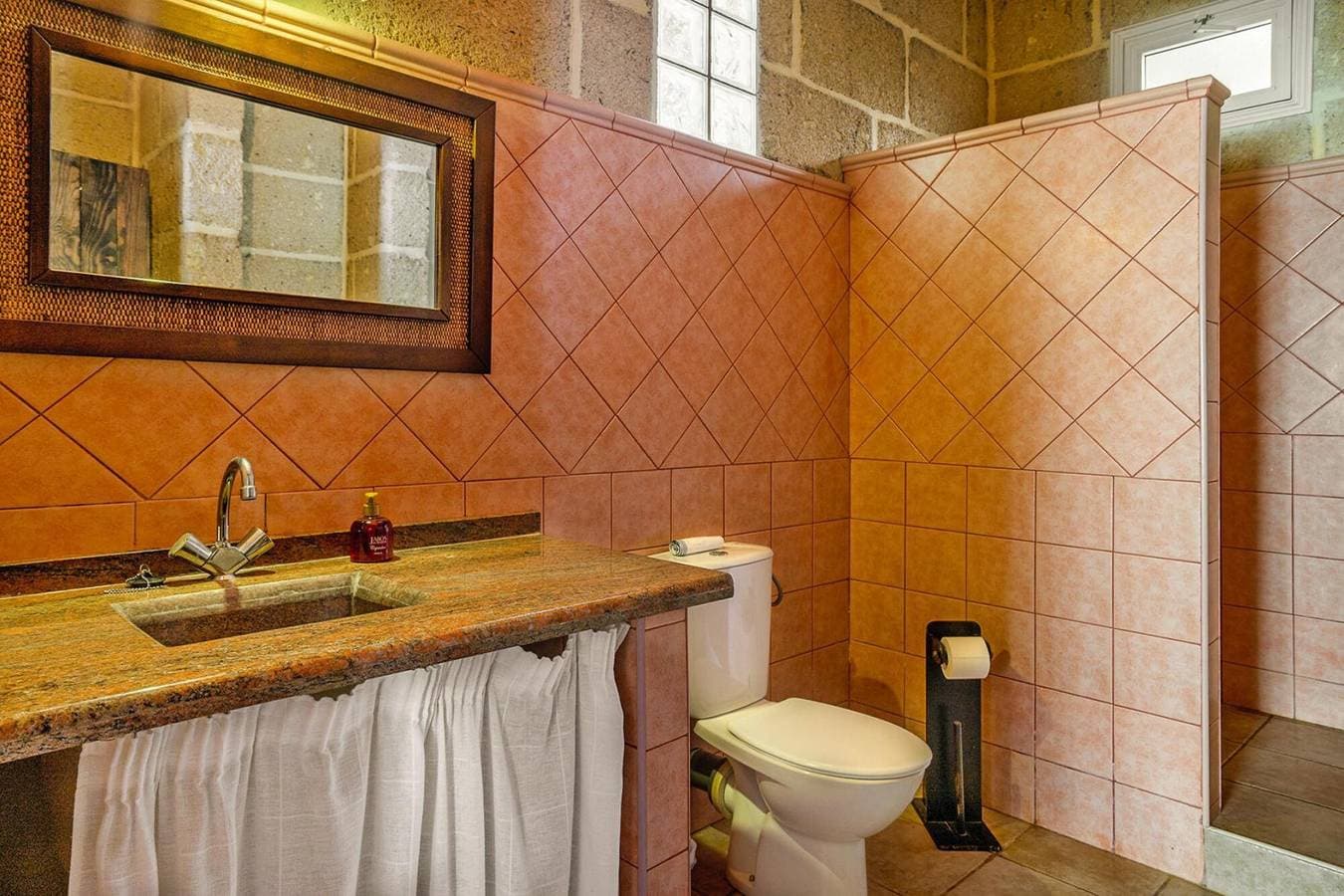 Foto 12 von 25: Ferienhaus an der Küste von Teneriffa für 3
