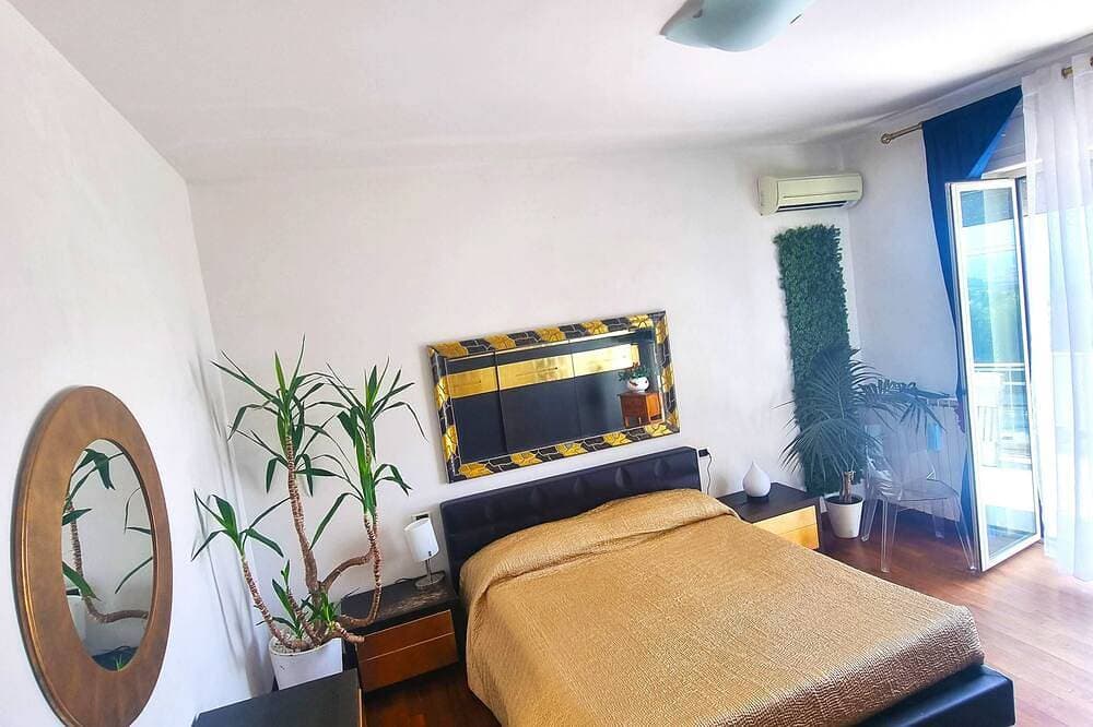 Foto 4 von 28: Alisea - rooms in villa with pool and free parking