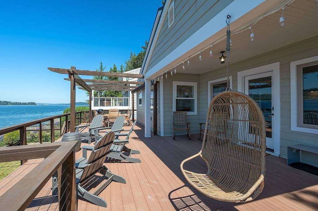 Foto 11 von 21: Sunset Shores: Waterfront Cottage on Vashon Island