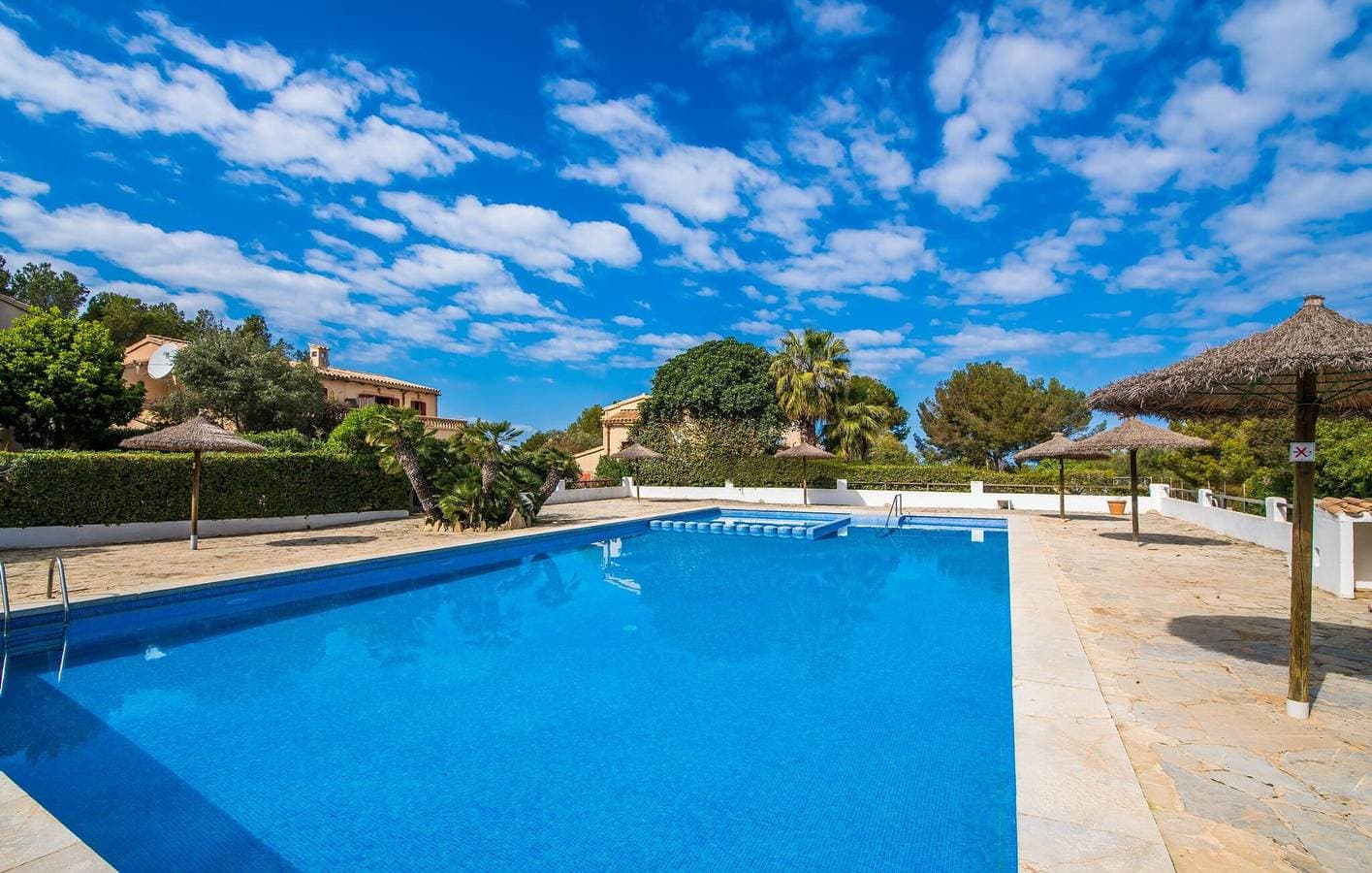 Foto 2 von 41: Gemütliches Apartment mit Pool & Terrasse | 1,5km zum Ca Los Camps Strand