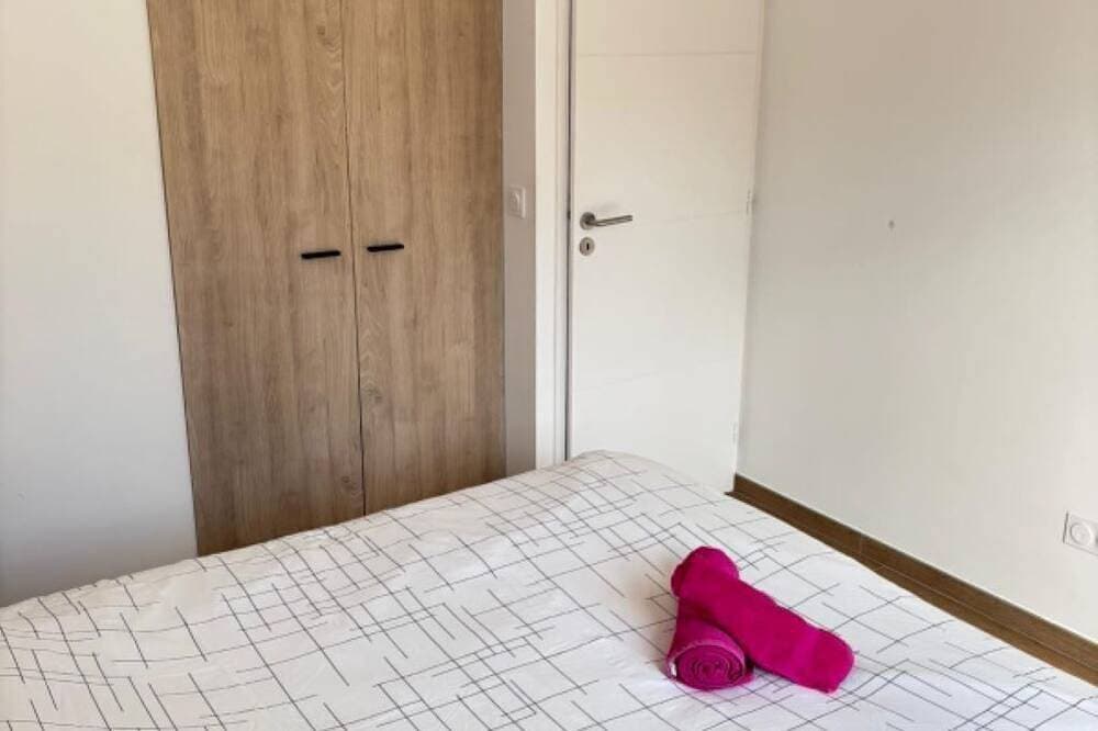 Foto 3 von 23: Accommodation for 7 people in Bonifacio - pool - cleaning and linens included