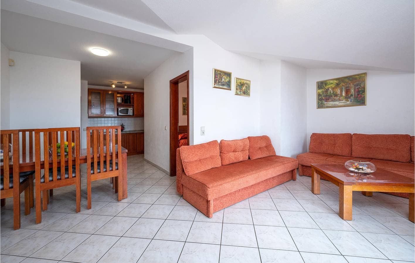 Foto 4 von 34: Urlaub am Meer: Gemütliches Apartment mit 1 Schlafzimmer, Pool und Terrasse, in der Nähe des Strandes Havajka
