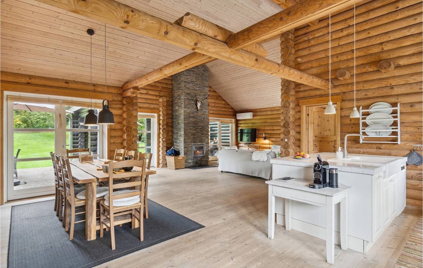 Foto 5 von 26: Ferienhaus für 6 Personen mit Whirlpool