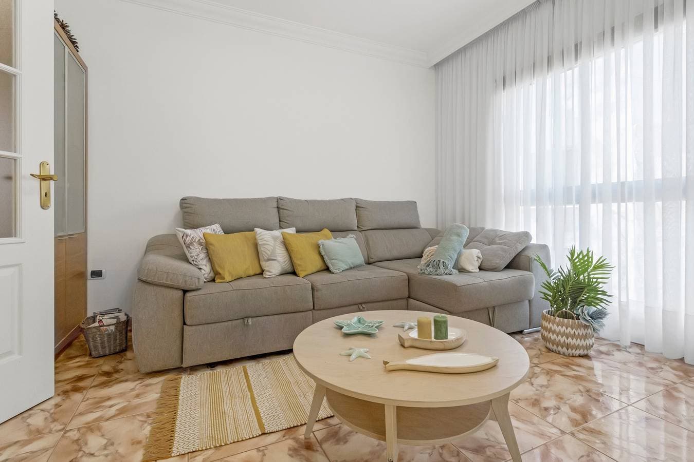 Foto 7 von 30: Ferienwohnung 'Dach mit Terrasse' mit Balkon und WLAN