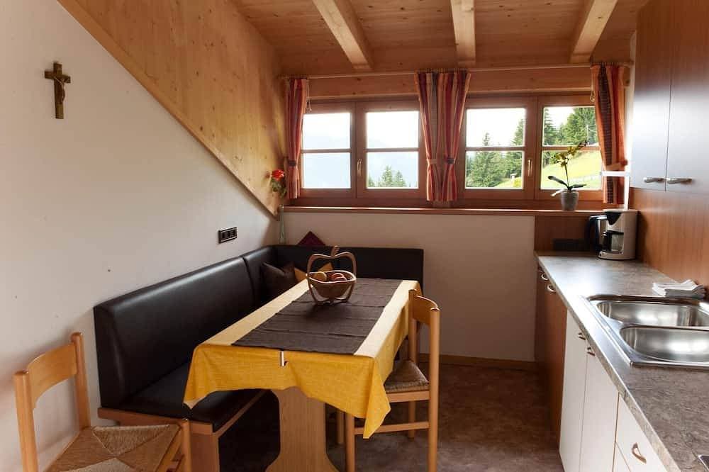 Foto 13 von 22: Berghütte im Villnöß mit Dolomitenblick