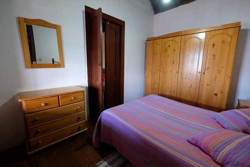 Foto 12 von 41: Three-Bedroom House