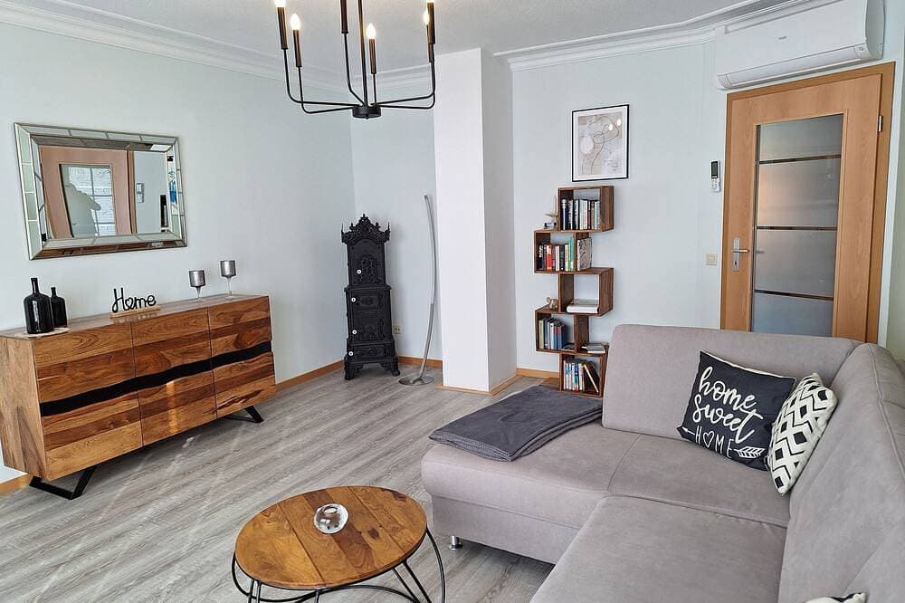 Foto 7 von 25: \"Schwalbennest\" moderne, klimatisierte Ferienwohnung, nah bei  Plau am See.