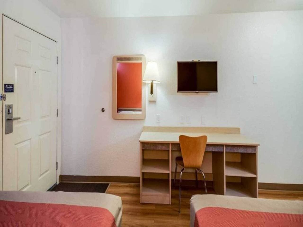 Foto 8 von 35: 1 Queen -bett -zimmer, Kostenloses Wlan