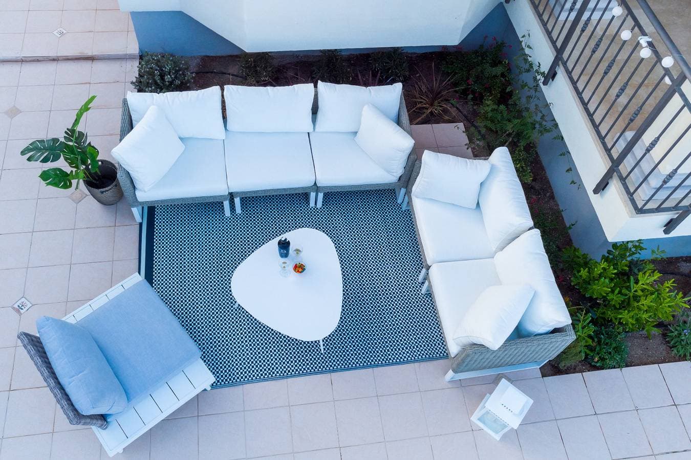 Foto 8 von 44: Villa für 6 Personen mit Garten