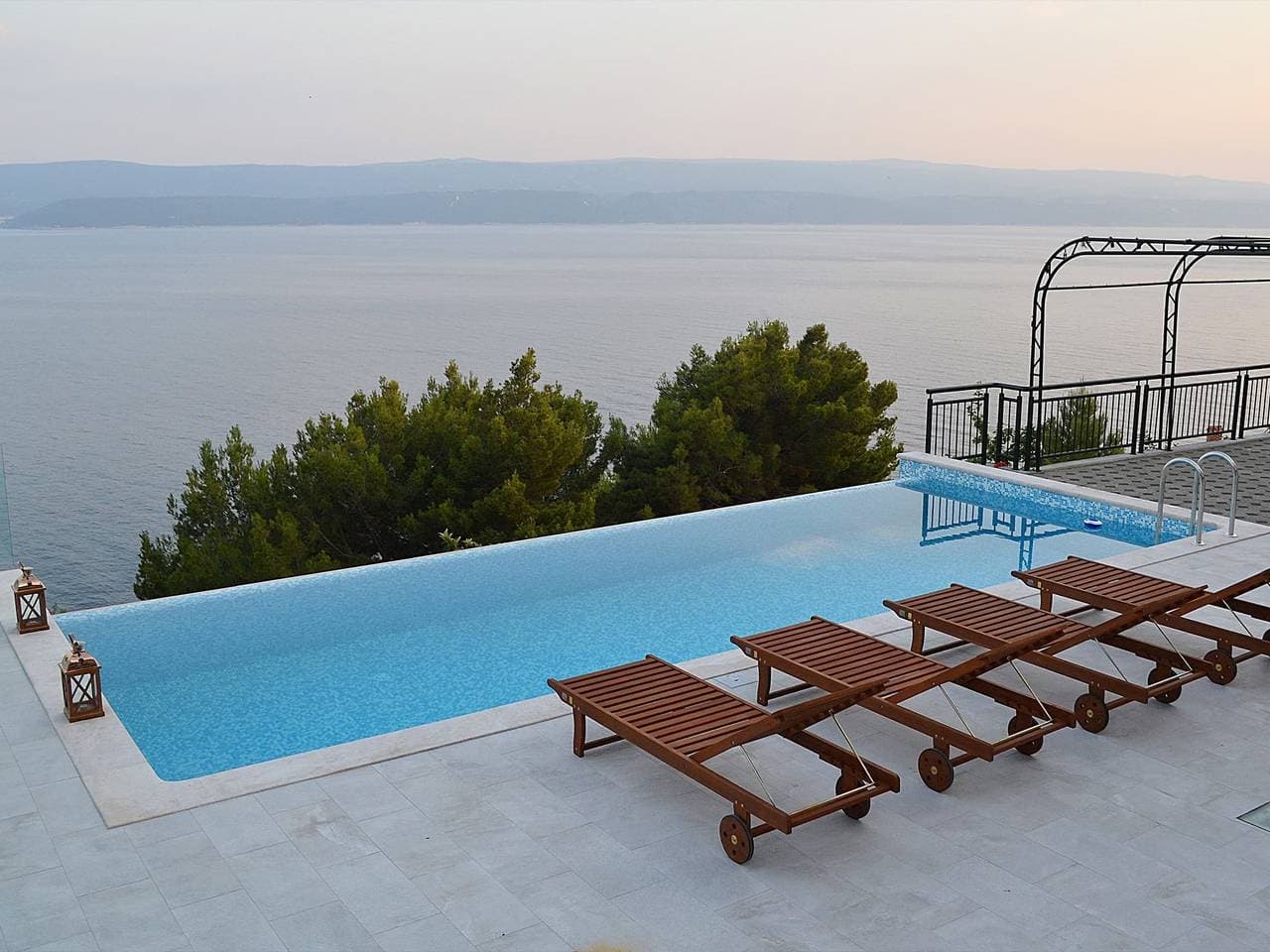 Gemütliches Appartement in Celina mit Swimmingpool 1