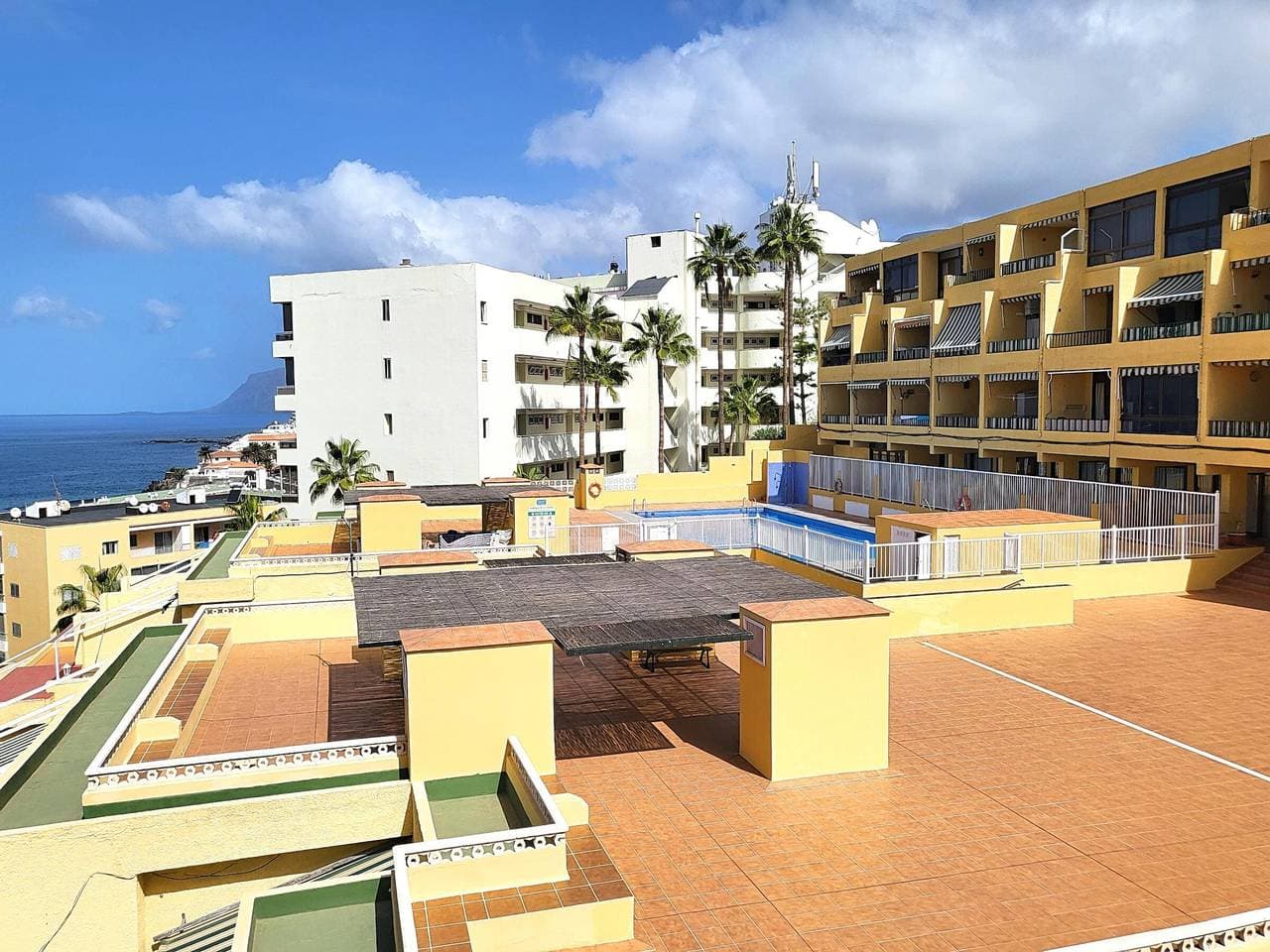 Foto 6 von 25: Komfortable Wohnung mit Pool, Meerblick und privatem Parkplatz in Playa de la Arena