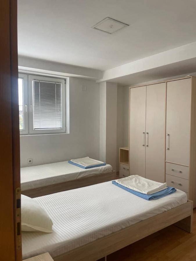 Foto 5 von 20: Two-Bedroom Apartment