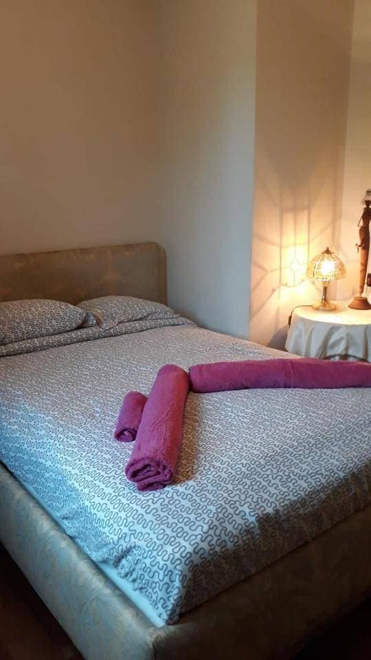 Foto 6 von 10: Economy Double Room
