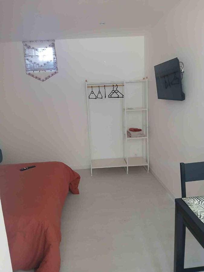Foto 4 von 7: One-Bedroom Apartment