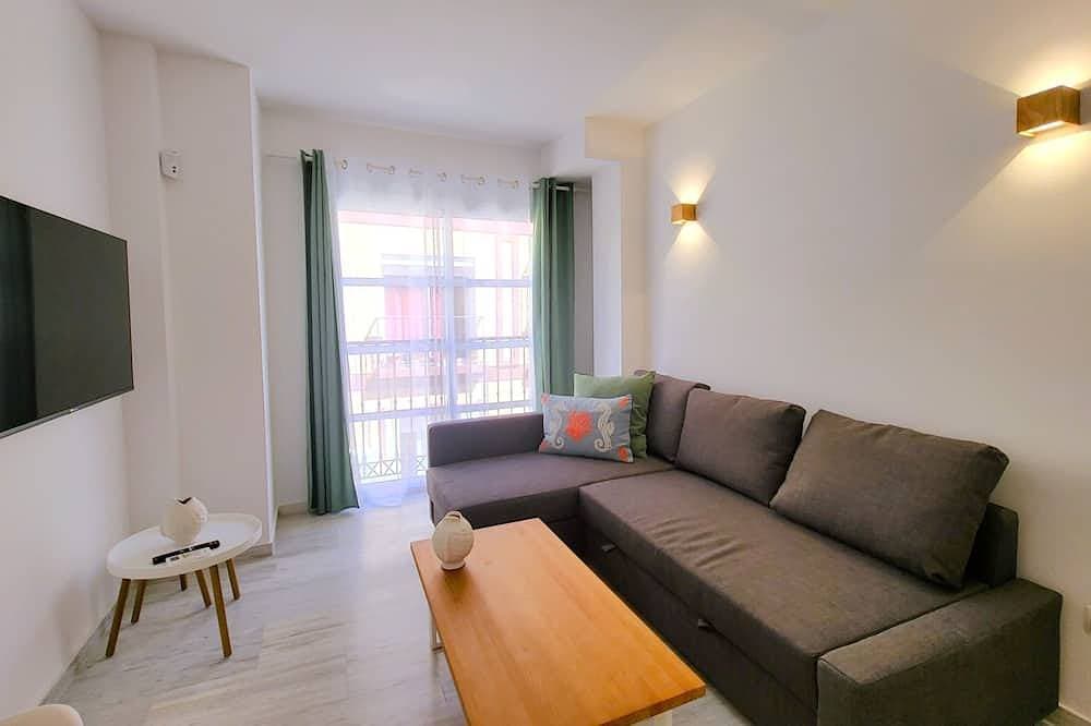 Foto 13 von 30: Sol Suites Apartment with a Balcony