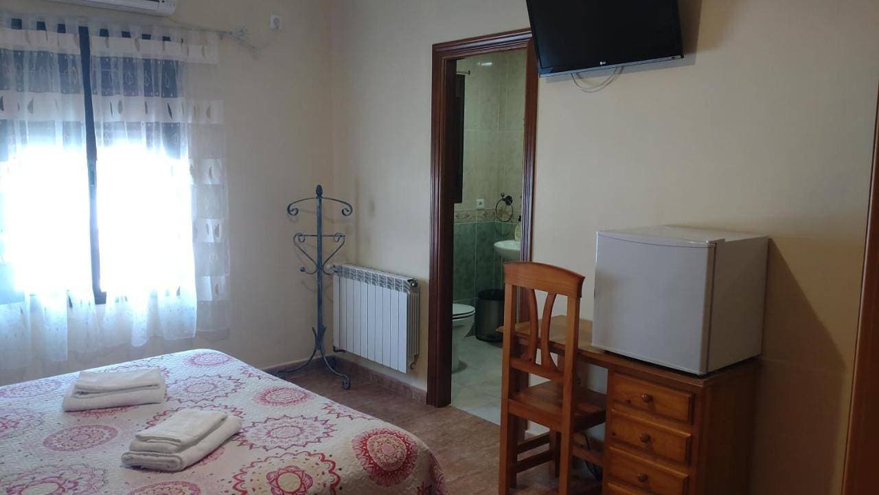 Foto 5 von 15: Queen Room with Two Queen Beds - Disability Access