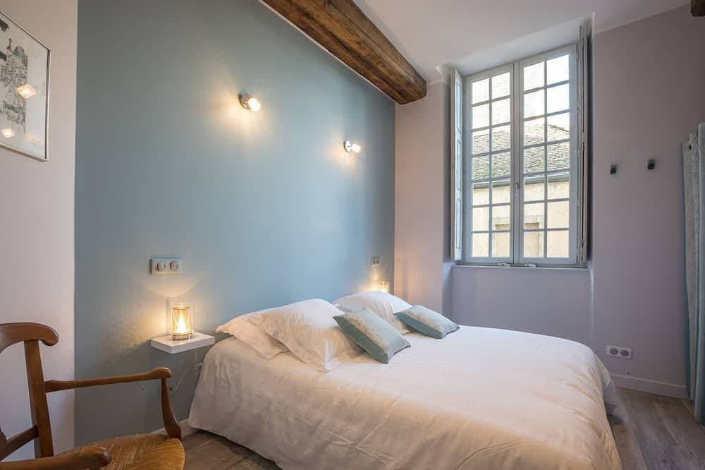 Foto 2 von 22: Beaune Allerey-Apartment-Eigenes Badezimmer-Stadtblick