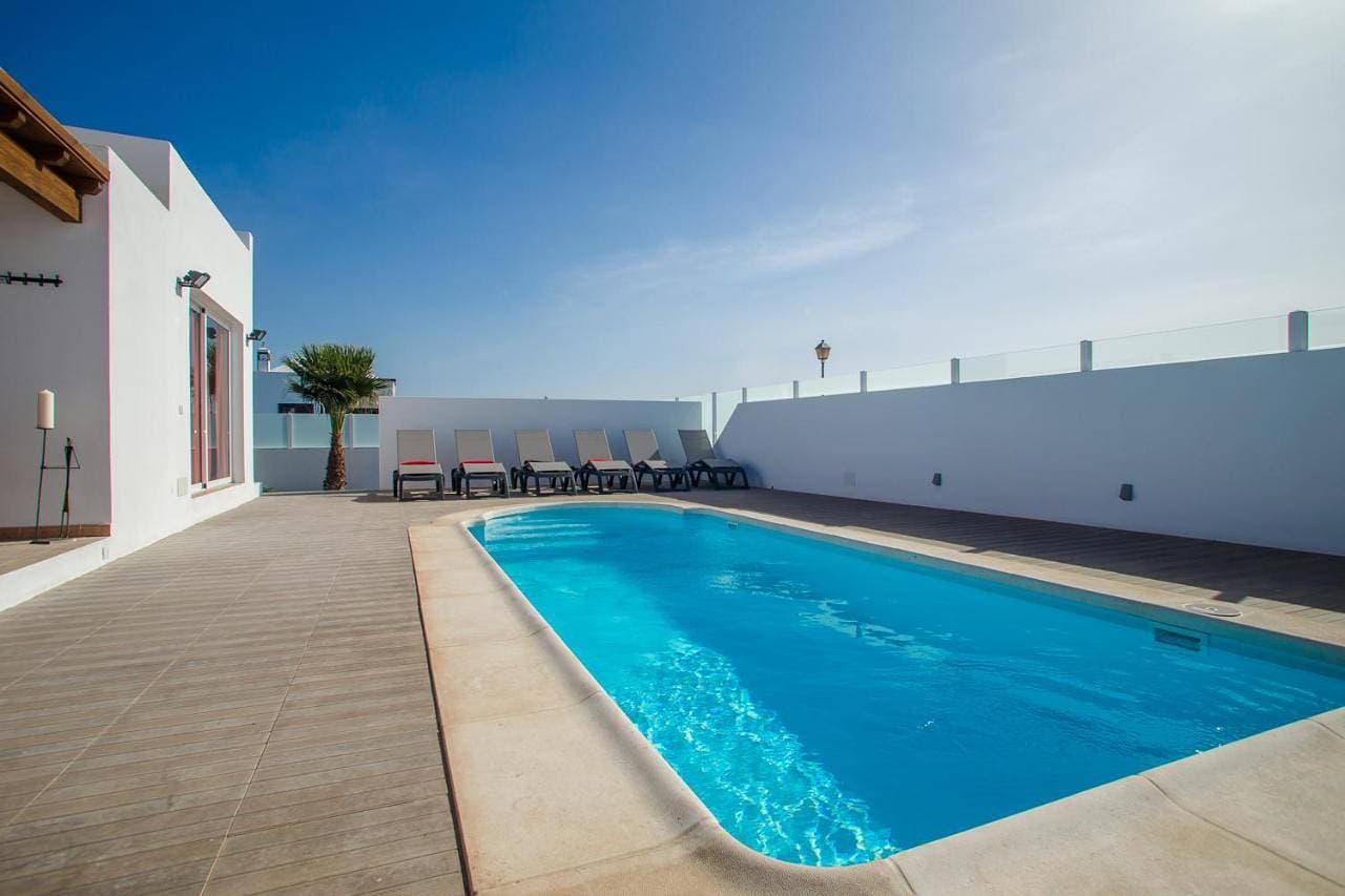 Foto 11 von 27: Villa with Sea View