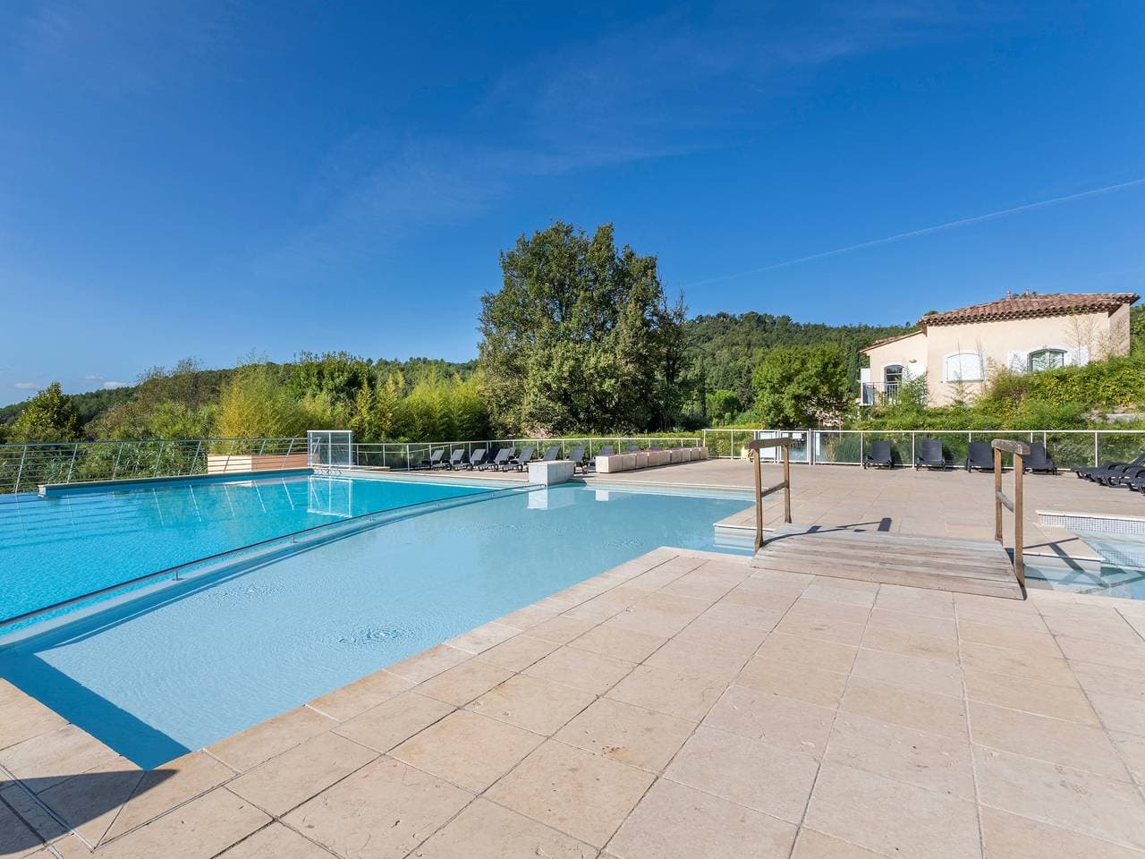 Foto 12 von 23: Studio für 2 Personen mit Pool