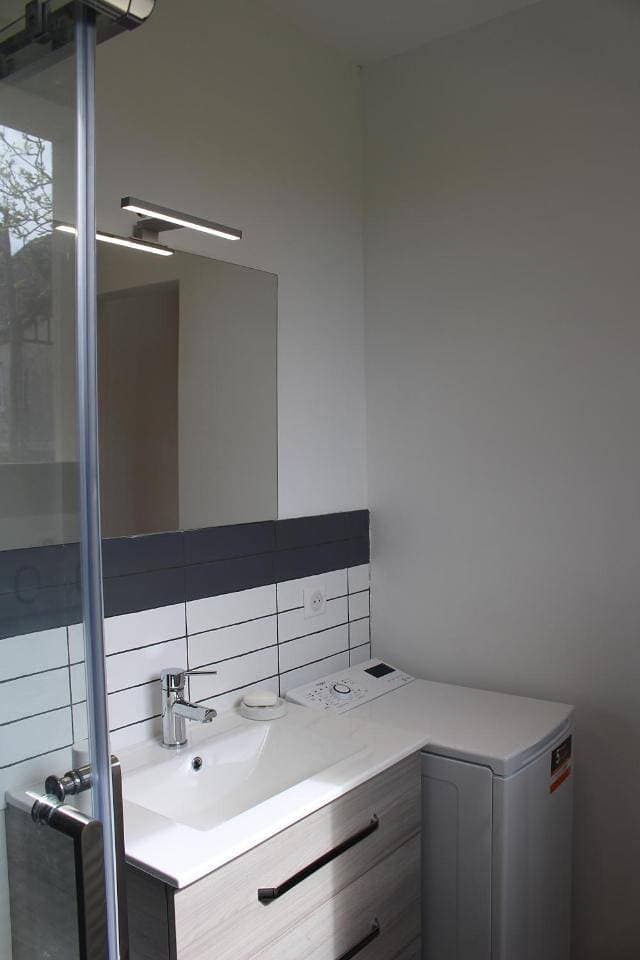 Foto 10 von 22: Three-Bedroom House