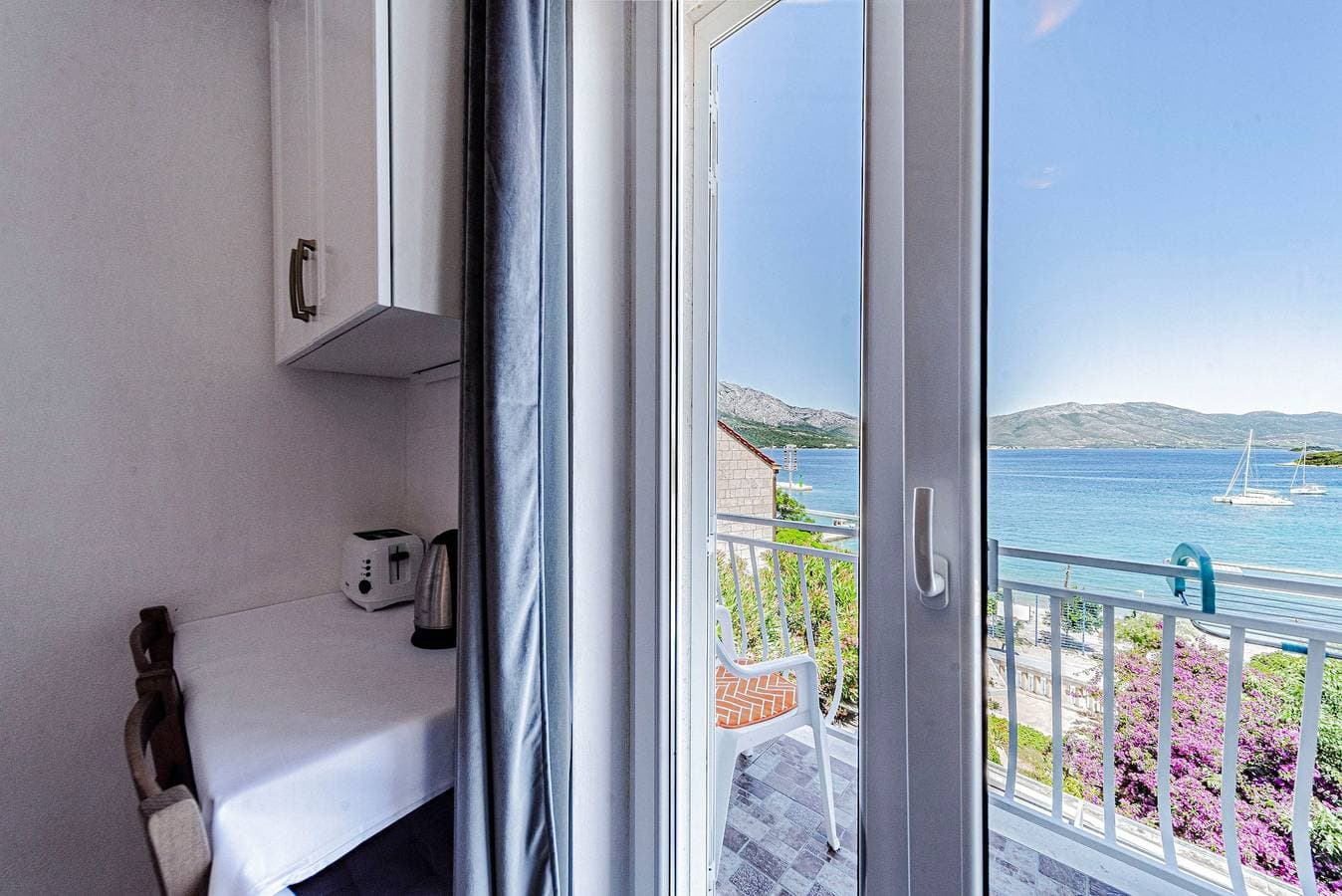 Foto 7 von 29: Ferienwohnung für 2 Personen mit Meerblick