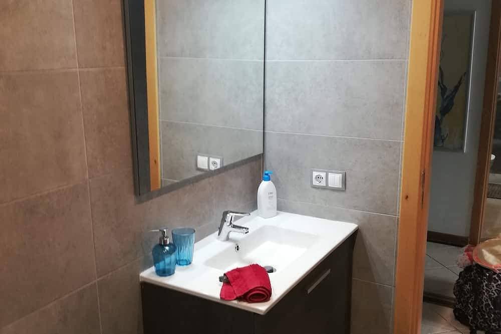 Foto 7 von 28: Wohnung in einer herrlichen Anlage mit 3 Swimmingpools, Bar, Wifi in der Nähe des Meeres