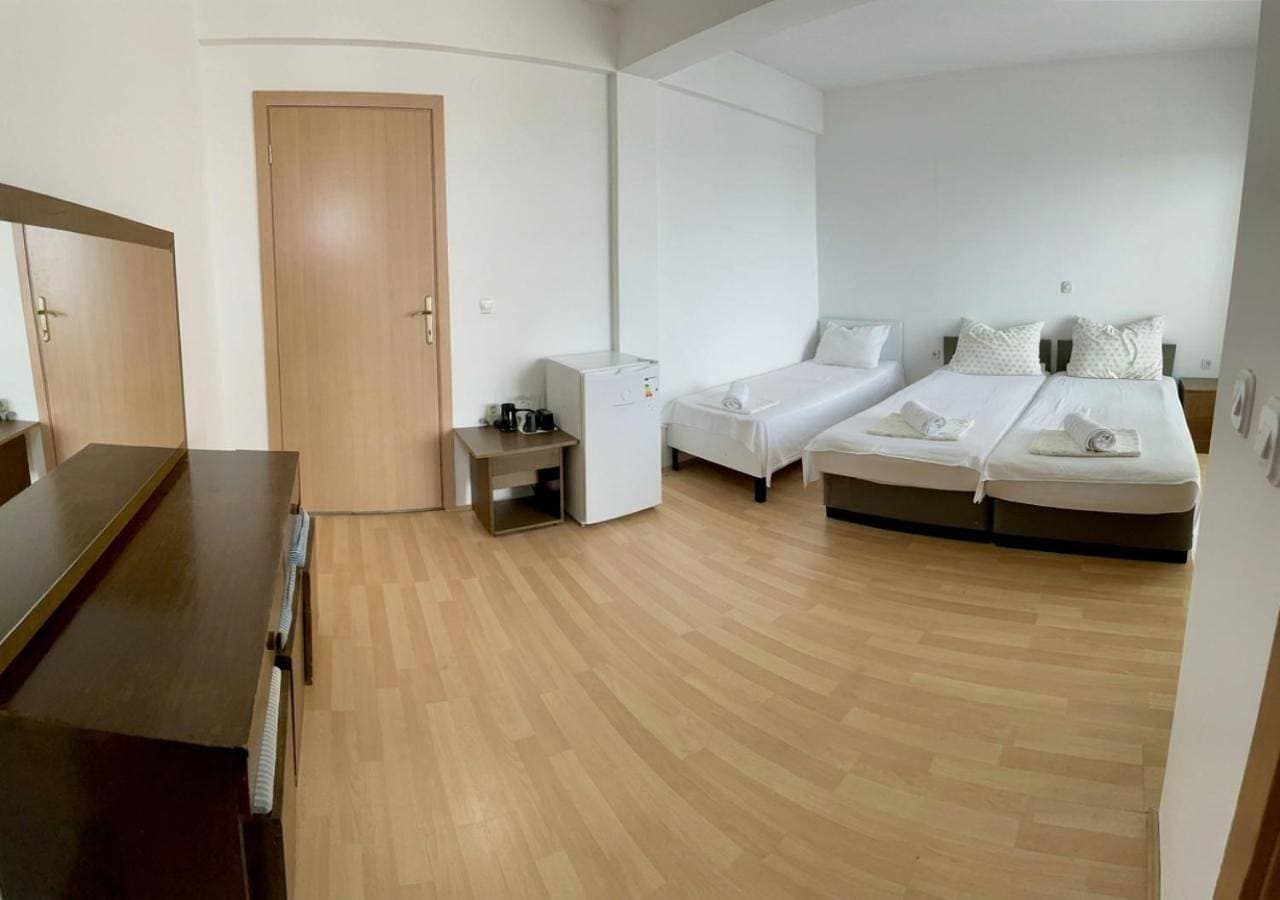 Foto 5 von 12: Double Room with Lake View