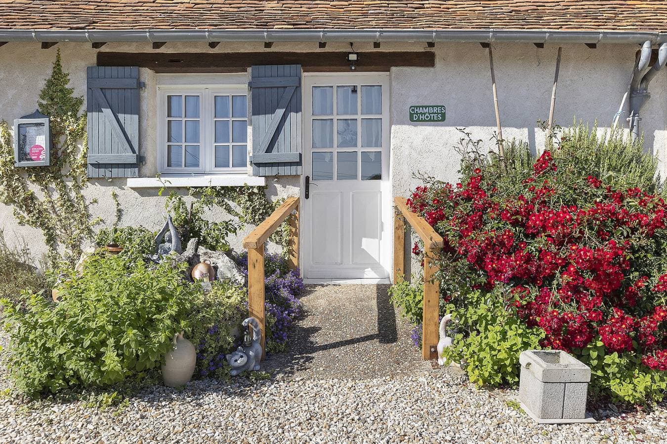 Foto 5 von 33: Gästezimmer „La Ferme Des Bigornes - Cheval“ mit gemeinsamer Terrasse, Garten & WLAN