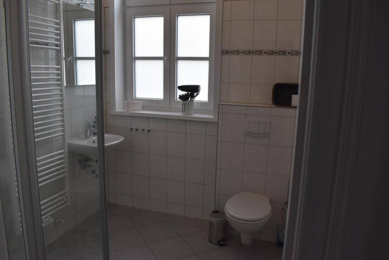 Foto 4 von 10: One-Bedroom Apartment