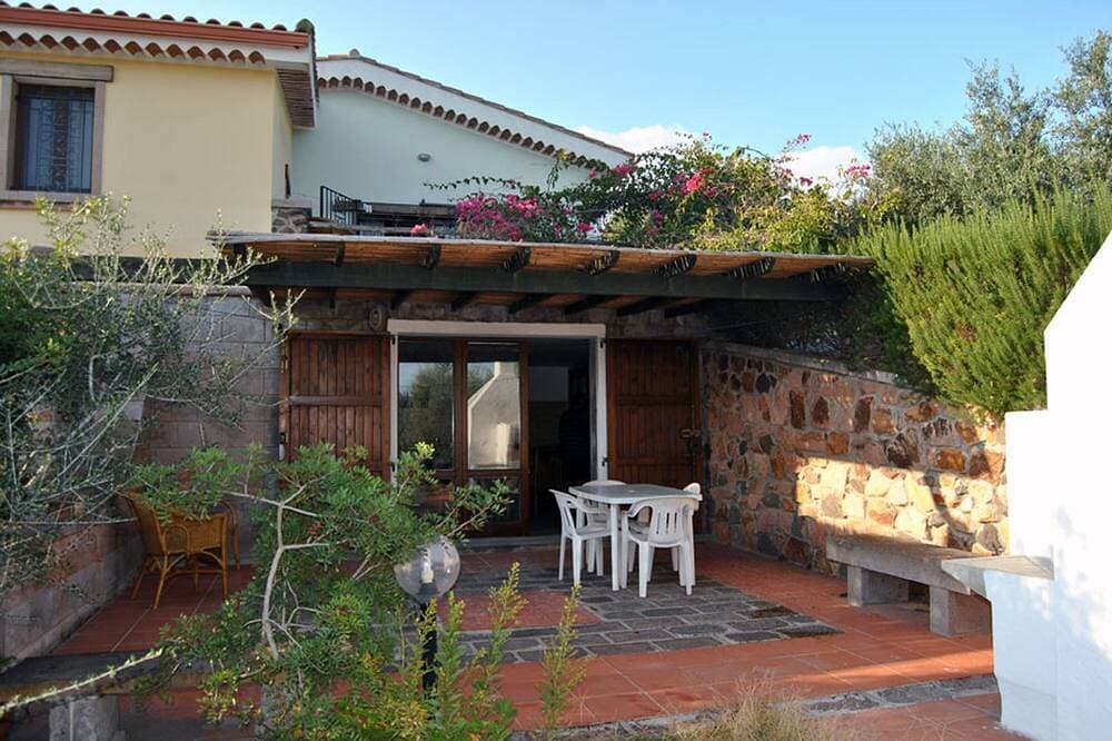 Wohnung im Erdgeschoss, Veranda mit Grill, Garten, Tennisplatz 1