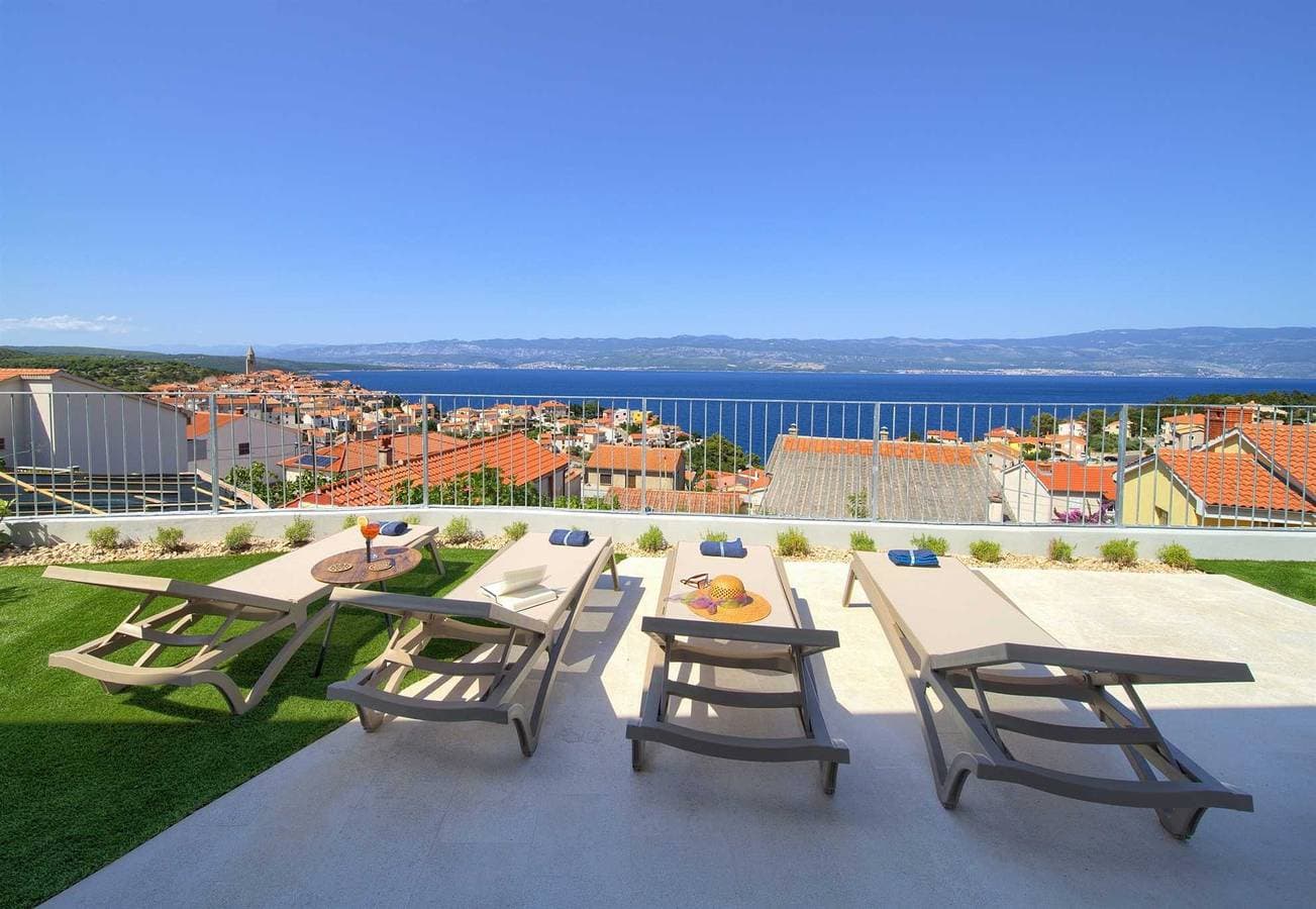 Foto 4 von 55: Villa Bella Vista mit beheiztem Infinity-Pool, Sauna & Meerblick