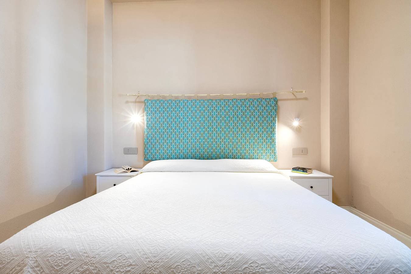 Foto 4 von 28: Zimmer 'Linda' mit Gemeinschaftspool, WLAN und Klimaanlage