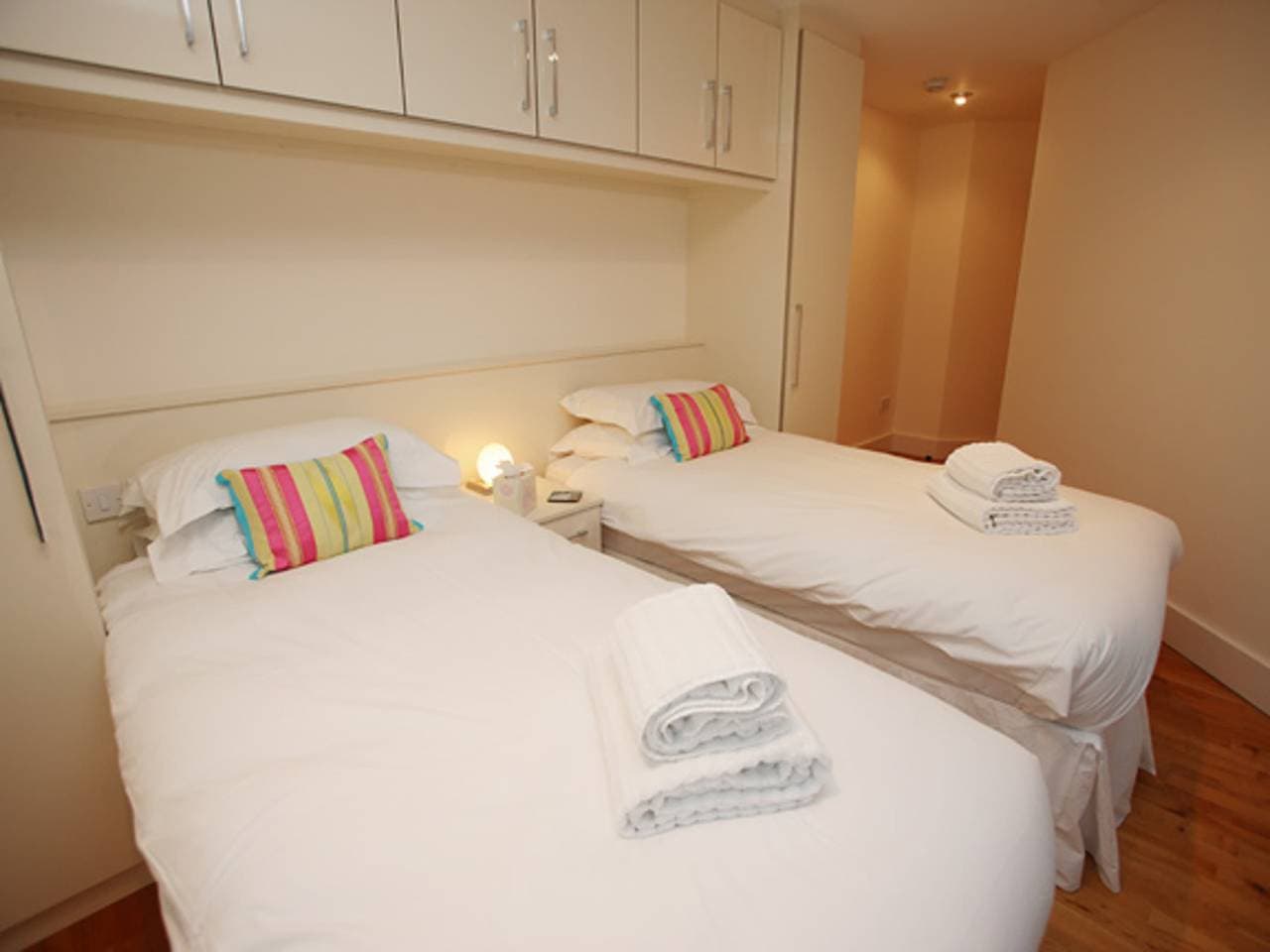 Foto 13 von 24: Marina Secret - with Free Parking
