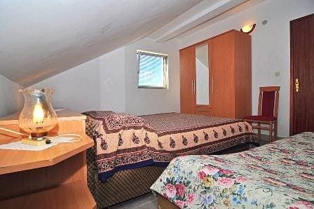 Foto 3 von 26: Ferienwohnung in Sukošan mit Meerblick, Balkon, Klimaanlage, W-Lan (654-2)