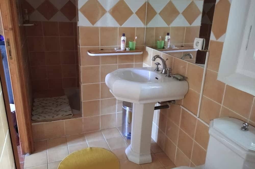 Foto 5 von 30: Charmante Villa, 15 km von Nizza Mittlere Berge Mit Aussicht Und Schwimmbad