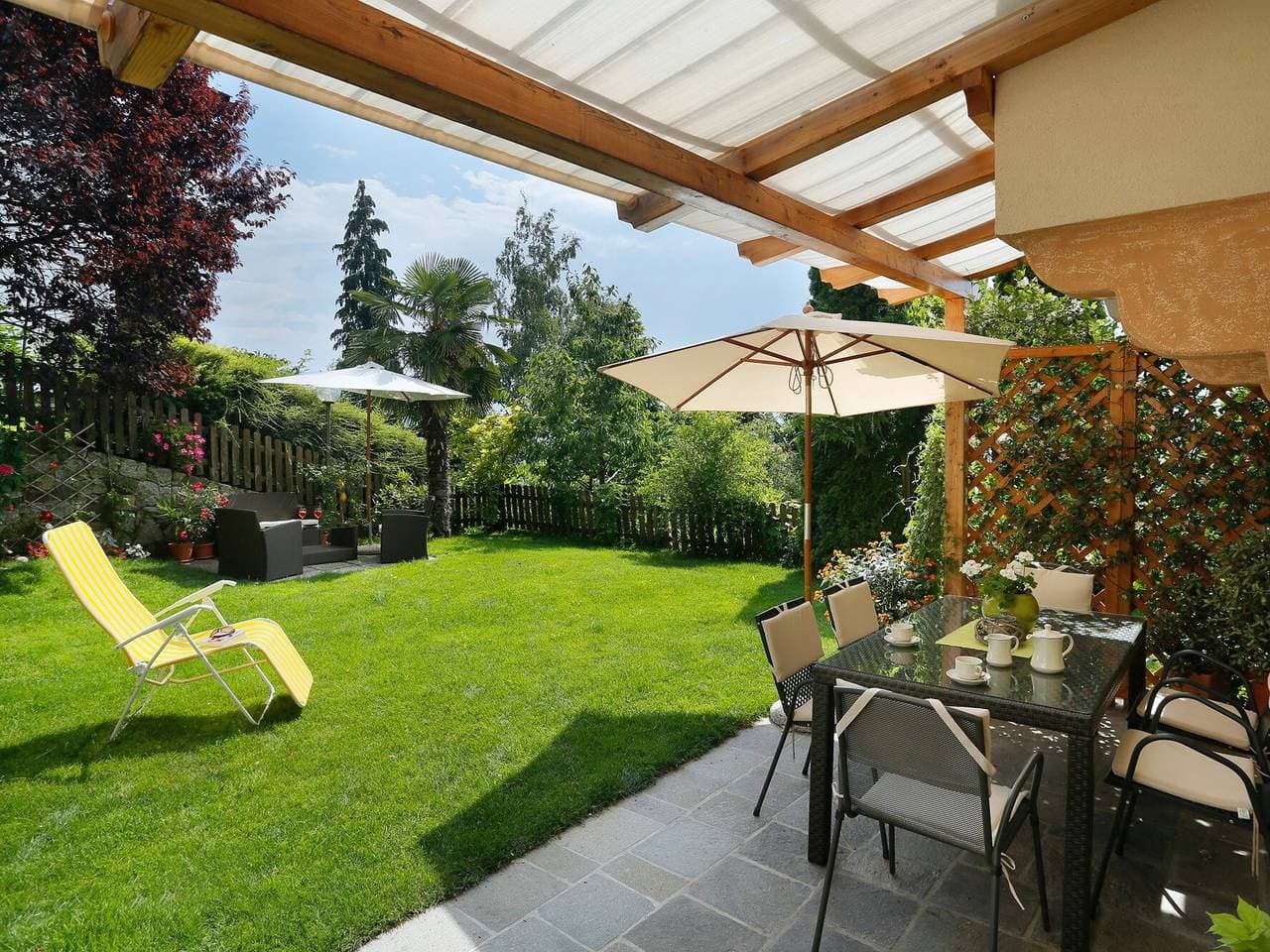 Foto 10 von 19: Ferienwohnung "Mutspitz Rainegg" mit Bergblick, WLAN, Garten & Balkon