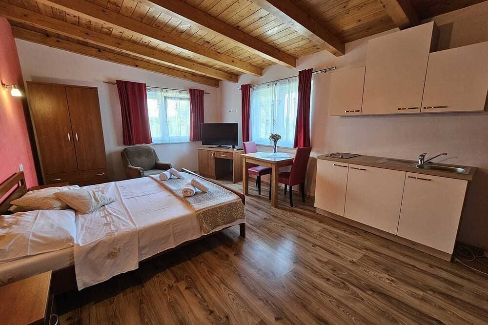 Studio-Apartment Ben 1