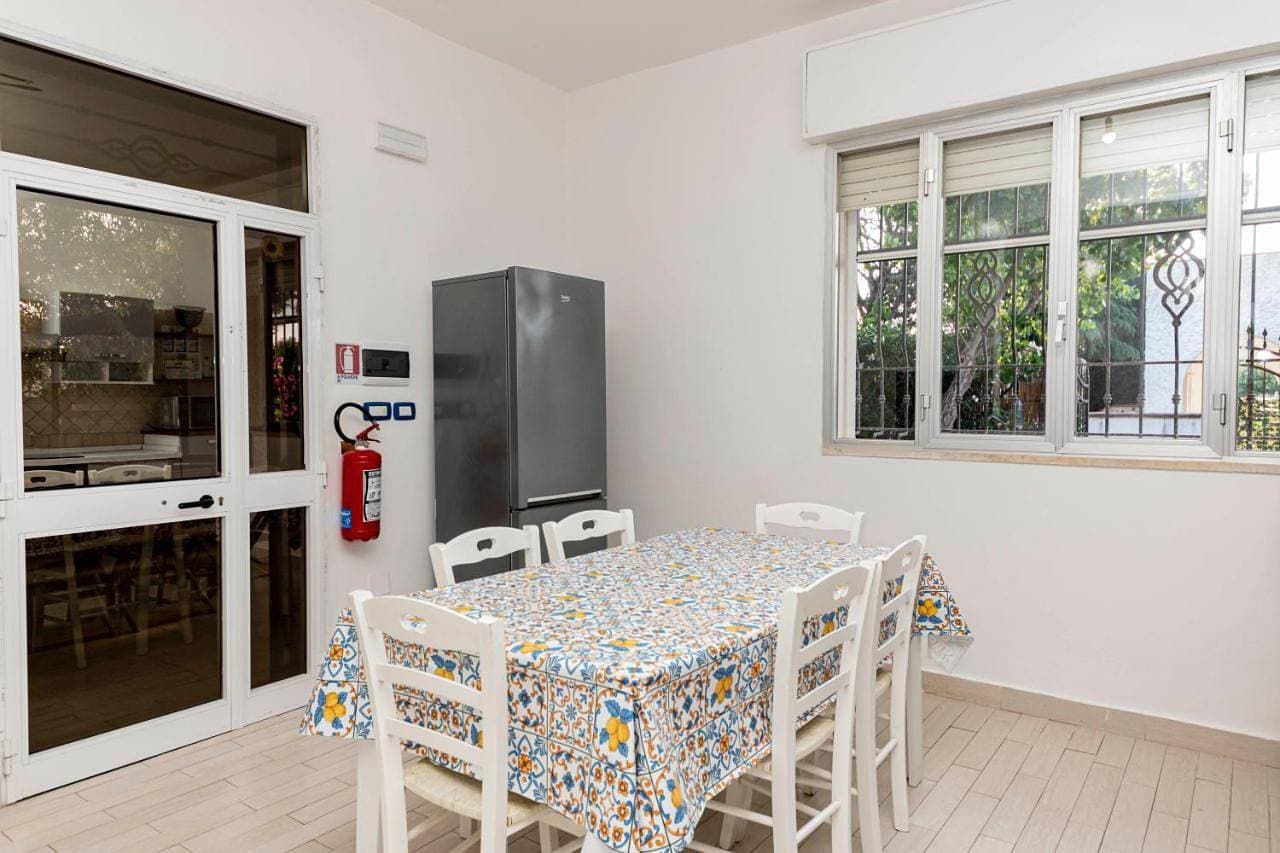 Foto 4 von 65: Villa with Garden View