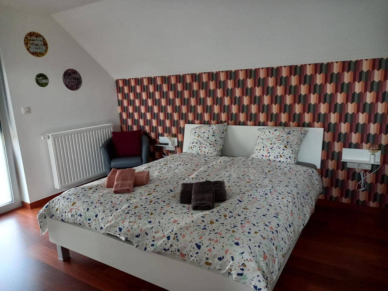 Foto 7 von 14: Double Room with Private Bathroom
