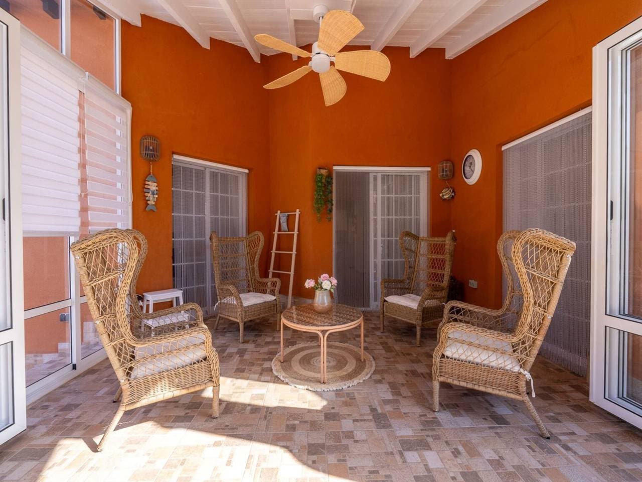 Foto 4 von 37: Villa für 4 Personen mit Pool
