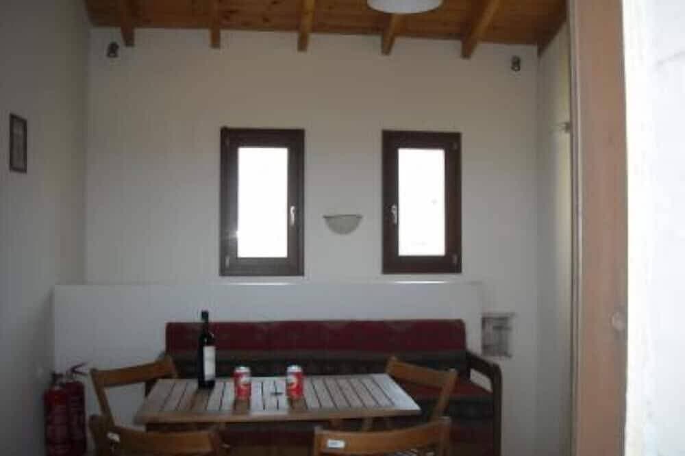 Foto 10 von 20: Artemis villa Makrigialos: 4 Schlafzimmer, privat pool, Meerblick, Wifi