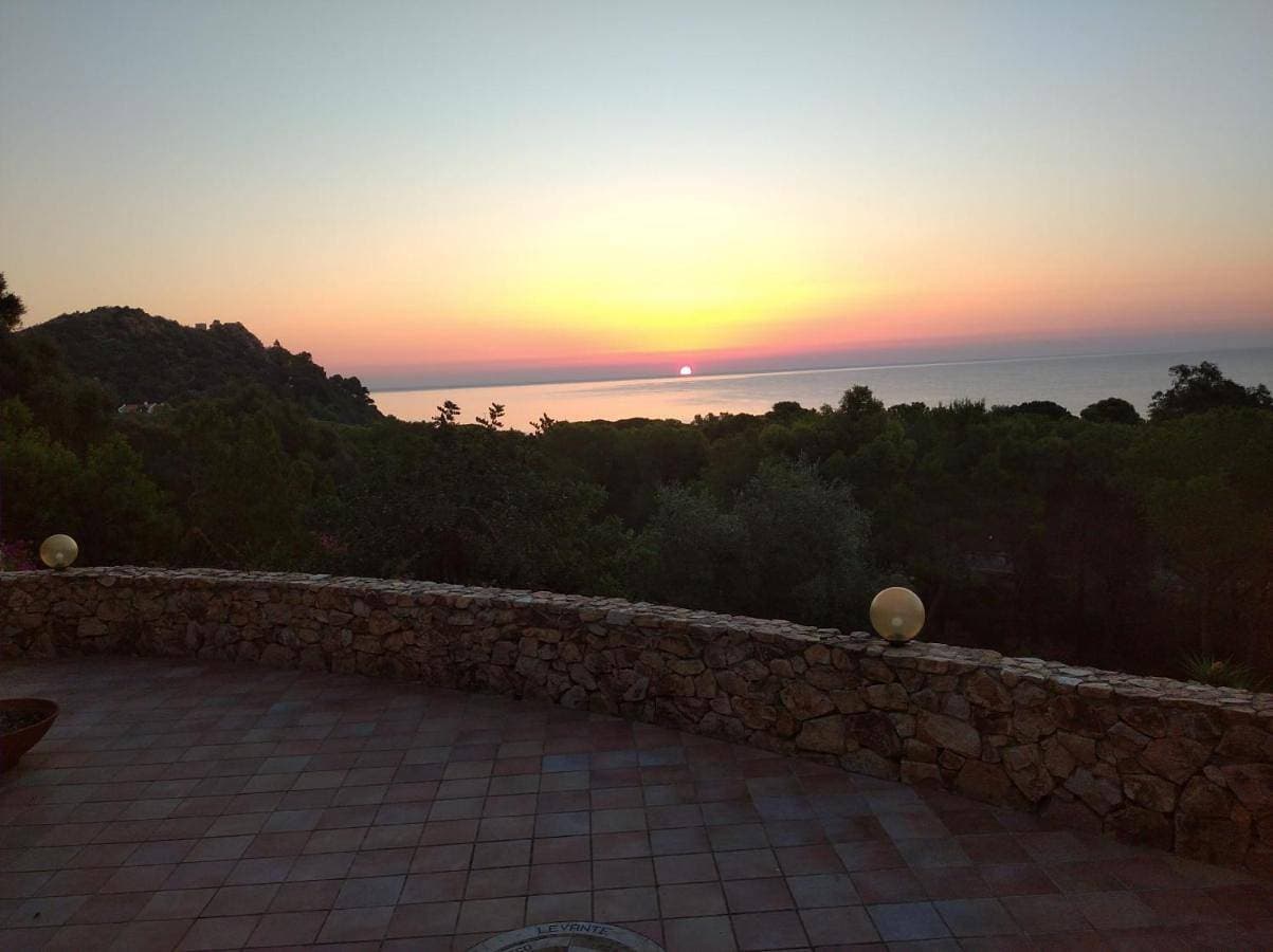 Foto 3 von 62: Villa with Sea View