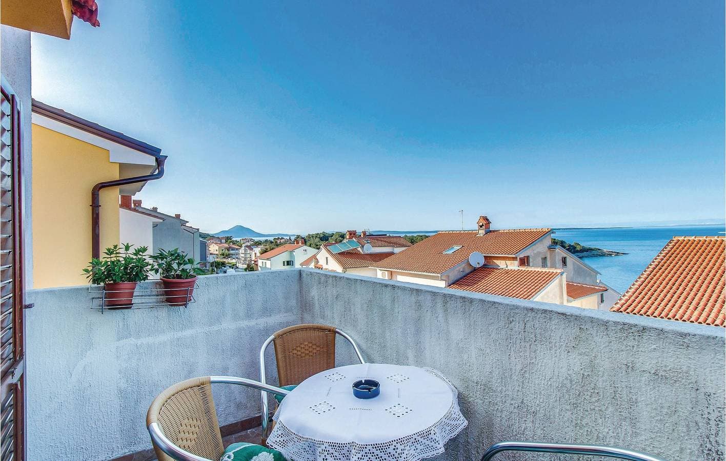 Foto 6 von 17: Urlaub am Meer: Gemütliche Ferienwohnung mit Terrasse und moderner Ausstattung