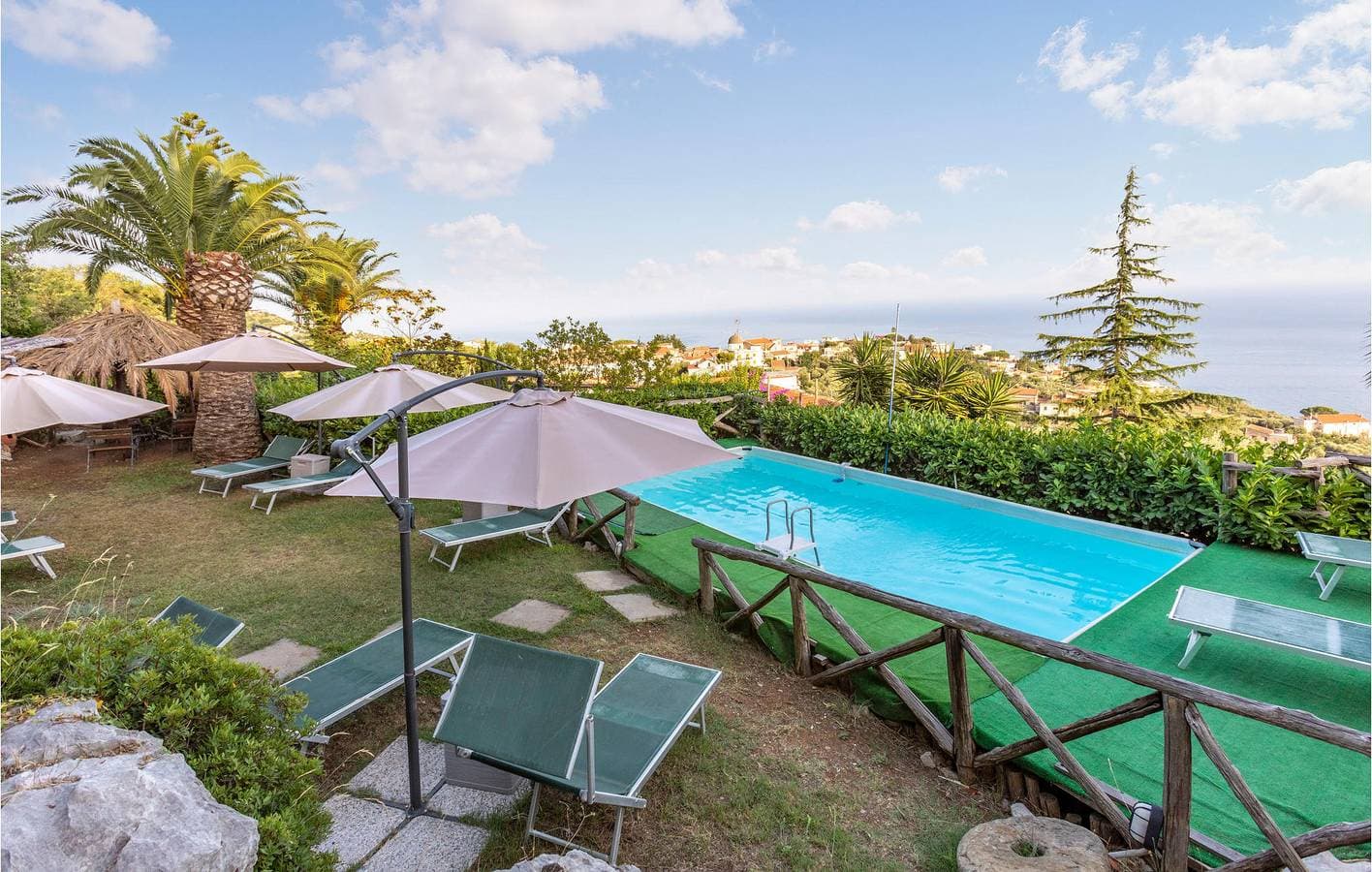 Foto 3 von 26: Appartement am Pool, 1 km von der Küste und 1000 m von feinen Restaurants entfernt